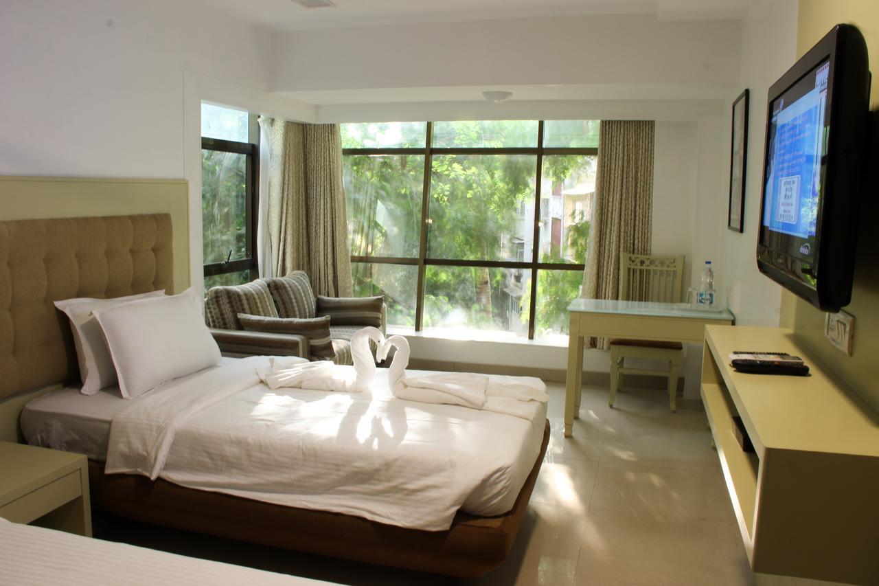 מומביי Golden Chariot The Boutique Hotel מראה חיצוני תמונה
